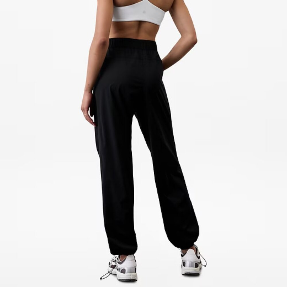 NWT Athleta Water Resistant & Repellant Rise Pant Black L - Picture 2 of 4